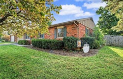 2259 Mississippi Drive, Xenia, OH 45385