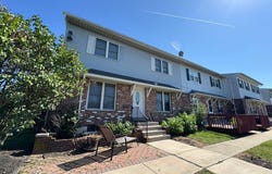601 WHITPAIN HLS, BLUE BELL, PA 19422