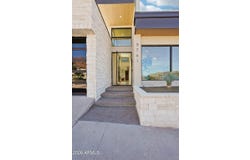 5761 N ECHO CANYON Circle, Phoenix, AZ 85018