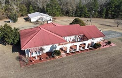 755 Dixie Chastain Rd., Ochlocknee, GA 31773