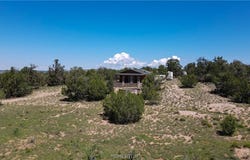 53555 N Markham Pass, Seligman, AZ 86337