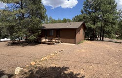 3300 Panorama Drive, Overgaard, AZ 85933