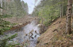 Railroad Lane, Marquette, MI 49855