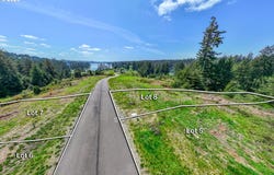 Clear Lake Rd, Florence, OR 97439
