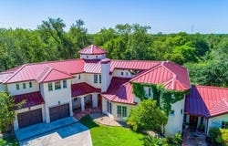 541 Martindale Falls Rd, Martindale, TX 78655