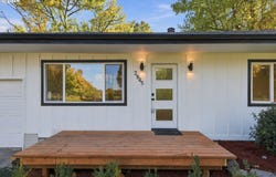 2845 HILYARD St, Eugene, OR 97405