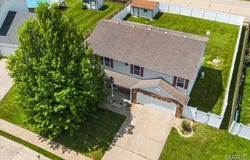 342 Vermillion Drive, O'Fallon, IL 62269