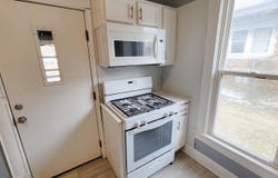 941 W Brower Street, Springfield, MO 65802