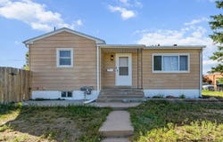 2621 e 13TH ST, Cheyenne, WY 82001
