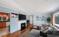 305 Glynn Street, North Babylon, NY 11703