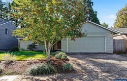 1036 Charlene St S, Salem, OR 97306