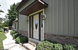 22 SEIDEL Road, READING, PA 19606