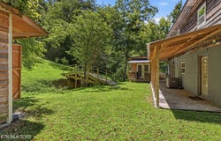 446 Lovers Lane, Townsend, TN 37882