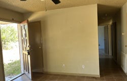 317 Bohme, Uvalde, TX 78801