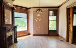 300 W Prairie Avenue, Decatur, IL 62522