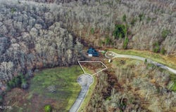 122 Willow Oak Drive, Oak Ridge, TN 37830
