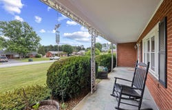 15 YORK AVE, STUARTS DRAFT, VA 24477
