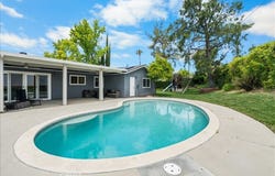 26111 Hatmor, Calabasas, CA 91302
