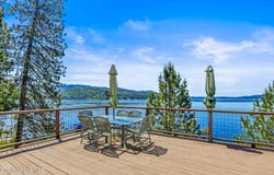 412 E Beachhouse Ln, Harrison, ID 83833