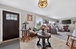 60 Long Lane, Wallkill, NY 12589