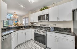 357 Arquilla Court, Bloomingdale, IL 60108