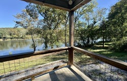 701 Sunset Valley, Mountain View, AR 72560