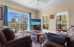 2 NE Fifth St, Steinhatchee, FL 32359