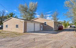 900 E 9th St, Gillette, WY 82716