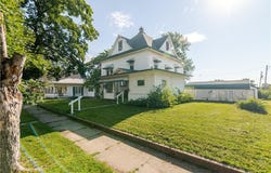 1230 1st Avenue E, Horton, KS 66439