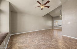 5762 E ELLIS Street, Mesa, AZ 85205