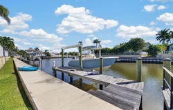 421 ISLEBAY Drive, APOLLO BEACH, FL 33572