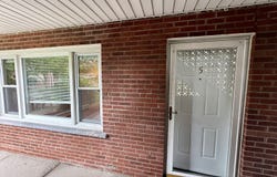 101 Dover Drive, Des Plaines, IL 60018