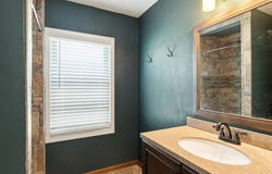 816 S East Ave, Lyons, KS 67554