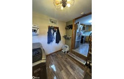 208 W 4Th Street, Hedrick, IA 52563
