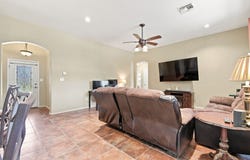 314 Yorktown, Pleasanton, TX 78064