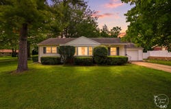 602 E 2nd Street, Gilman, IL 60938
