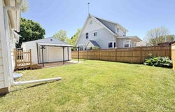 207 3rd Street SE, Hampton, IA 50441