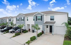 398 MANGROVE SHADE Circle, APOLLO BEACH, FL 33572