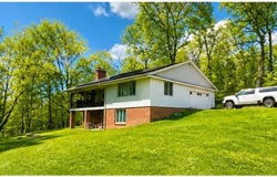 307 2nd Ave, Franklin, PA 16323