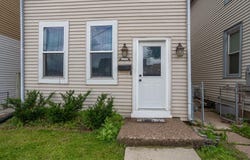74 E 25 Street, Dubuque, IA 52001
