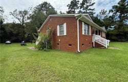 345 W Pungo Street, Belhaven, NC 27810