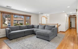 19 Elizabeth Lane, Newburyport, MA 01950