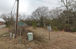 22 E Sumter Street, Mayesville, SC 29104
