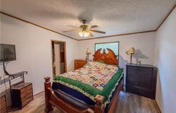 244 W Saline St, Tipton, MO 65081