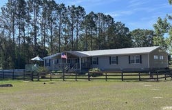 10250 NW 67th Pl, Chiefland, FL 32626