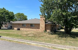 2901 Charity Road, Commerce, TX 75428