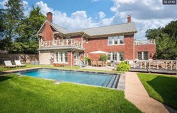 777 WEST Dr, Memphis, TN 38112
