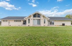 2056 W Laurel Road, London, KY 40741