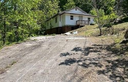1438 Ely Town Road, Dryden, VA 24243