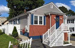 94 Gloucester Street, Providence, RI 02908